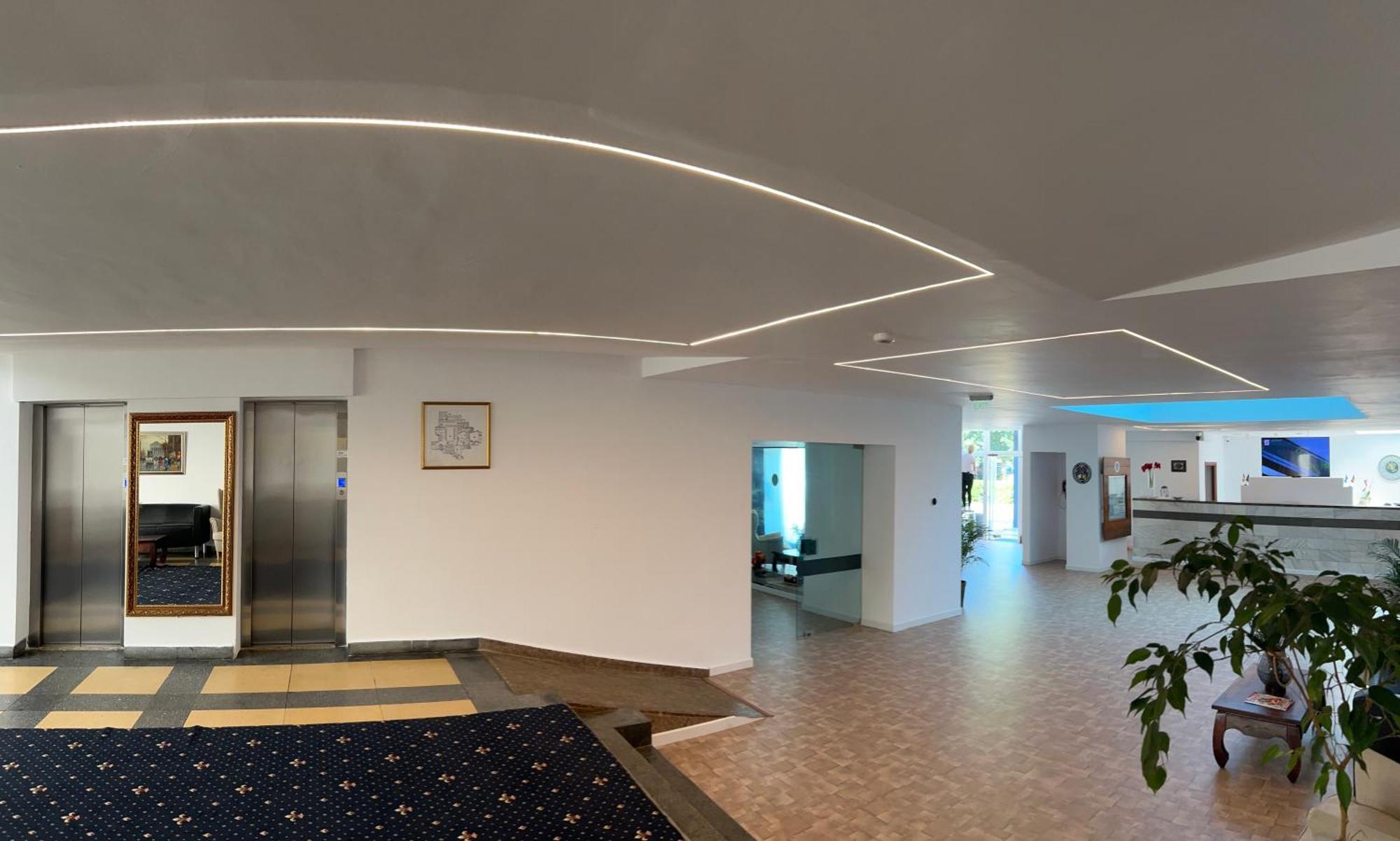 Hotel Agora Neptun Kültér fotó
