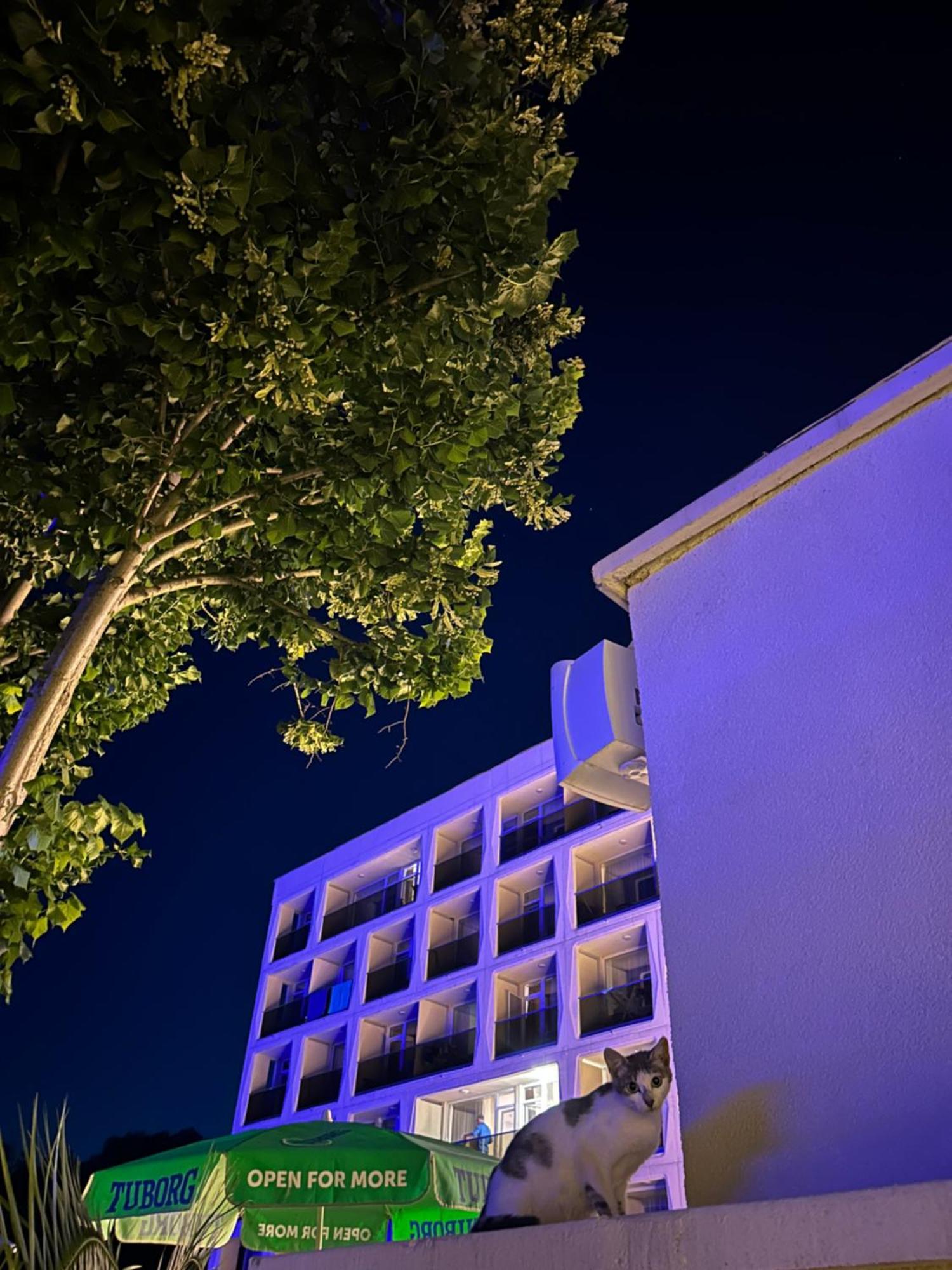 Hotel Agora Neptun Kültér fotó